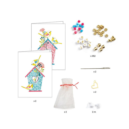 Lettres Djeco à enfiler TOI & MOI