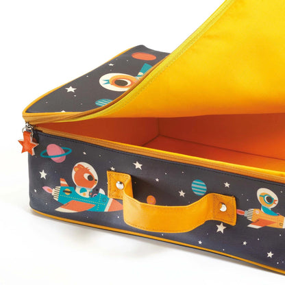 Djeco suitcase space